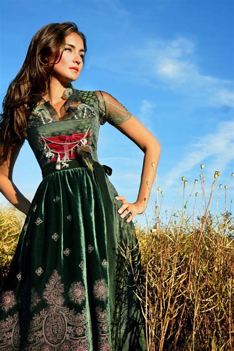 ausgefallene dirndl